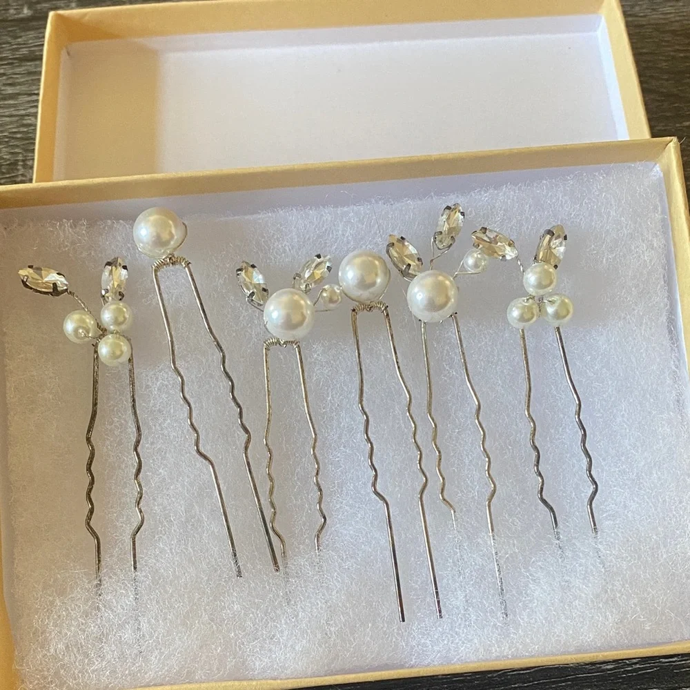 Pearl Bridal Hair Pins Set Wedding Hair Accessories Crystal Prom NWOT Boxed